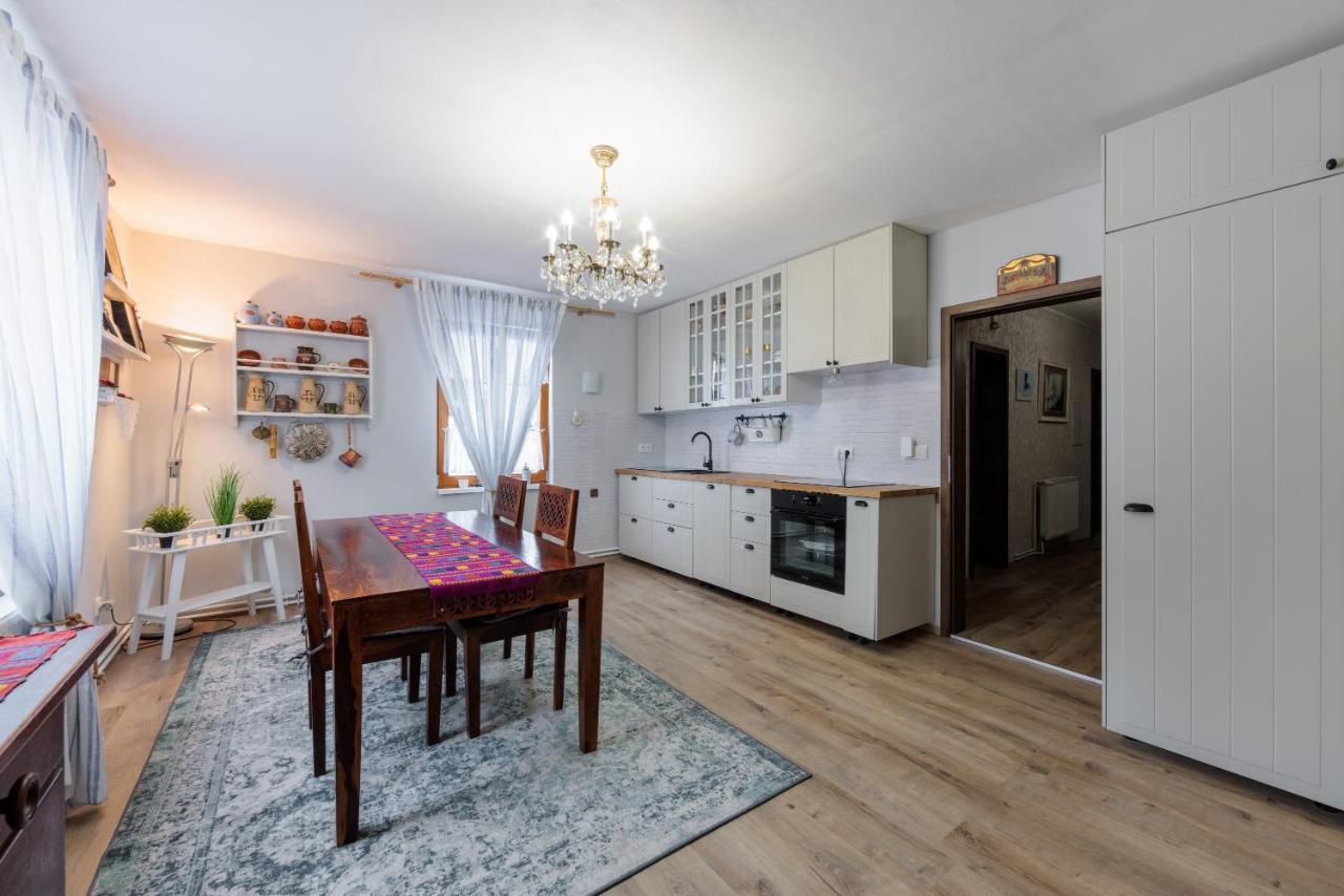 Apartmanovy Dum Bublajda บูบลาวา ภายนอก รูปภาพ